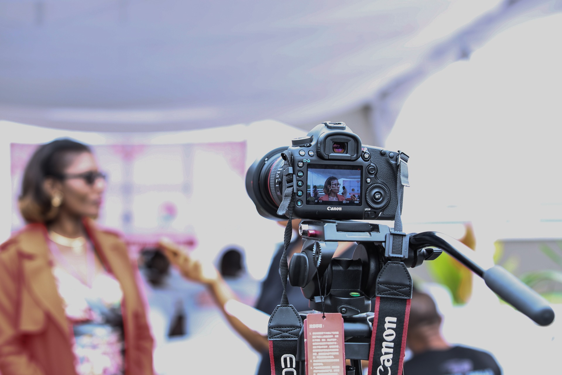 Las fotografías que permiten identificar a una persona natural son catalogadas como datos personales Blog Vanegas Morales Consultores Bogotá Colombia